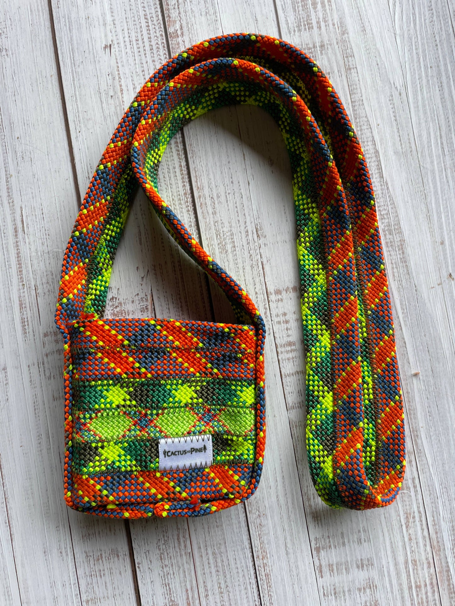 Upcycled Rope Can Cruizey