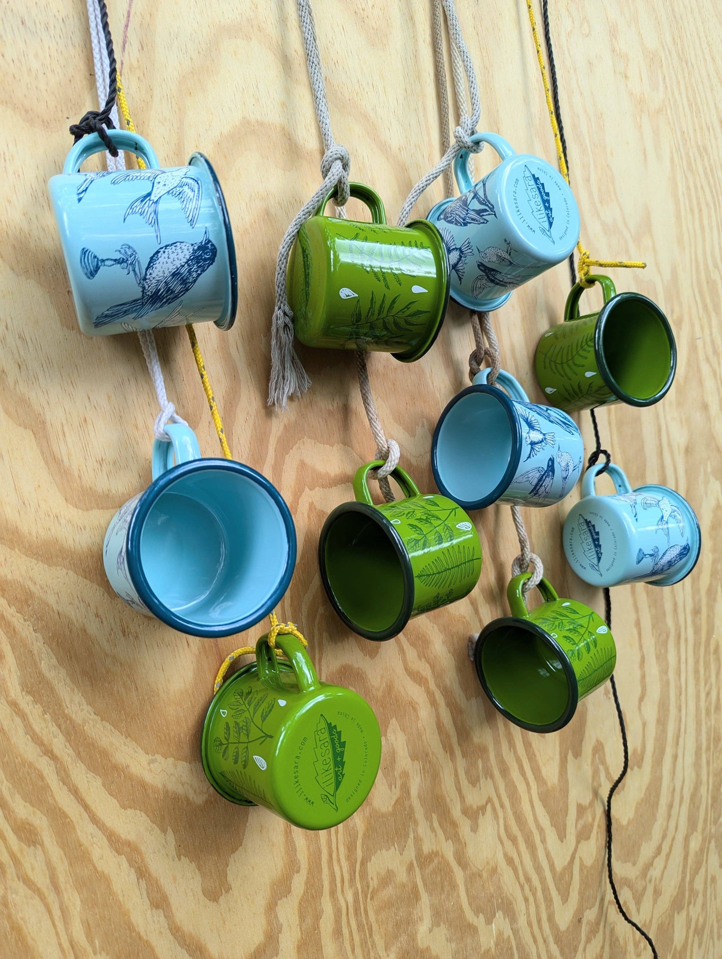 Enamel mug | ferns