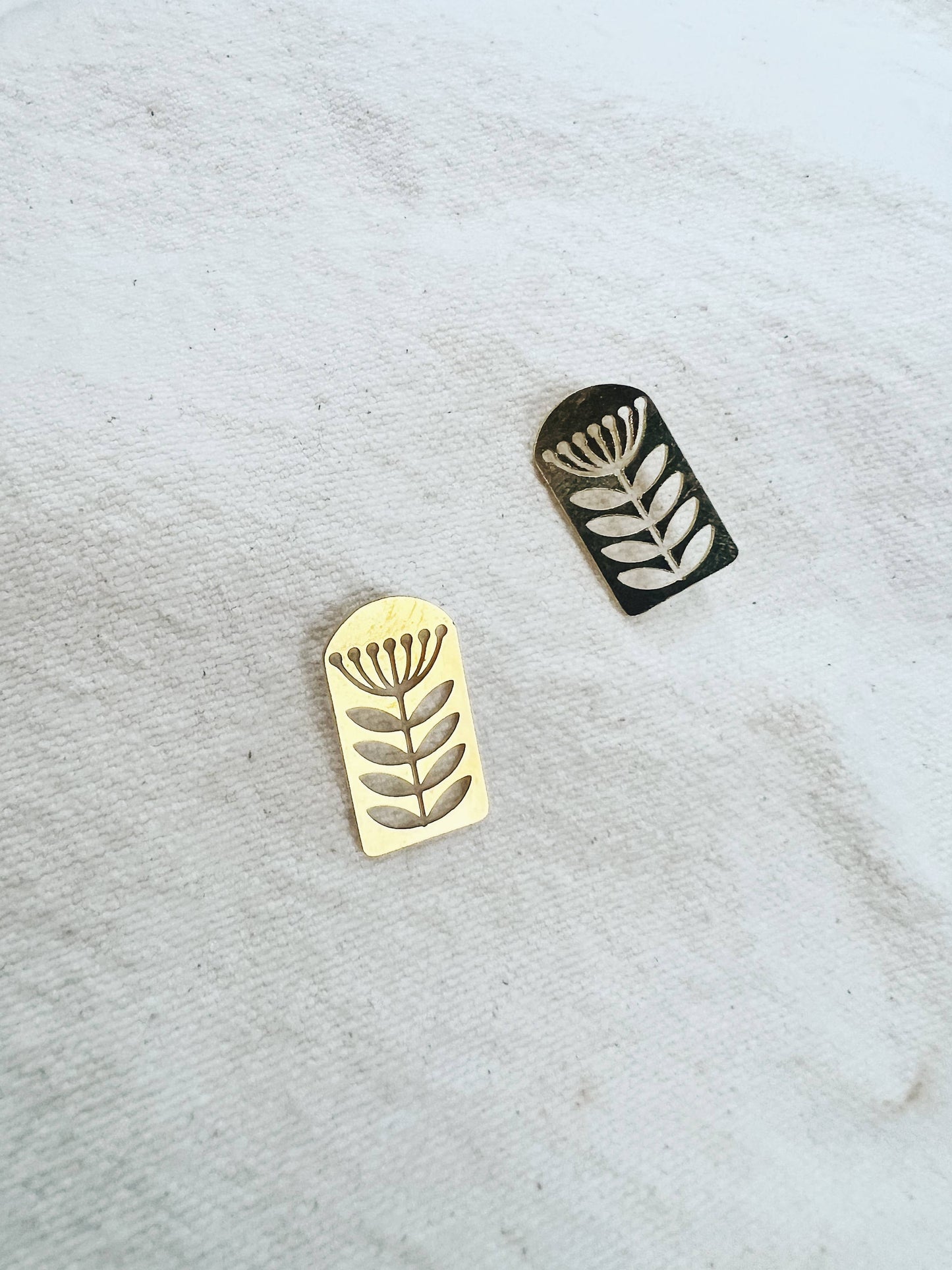 Folk flower earrings