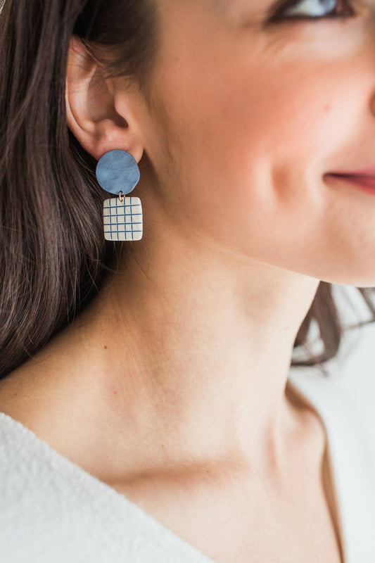 Lattice Earrings - In Thistle