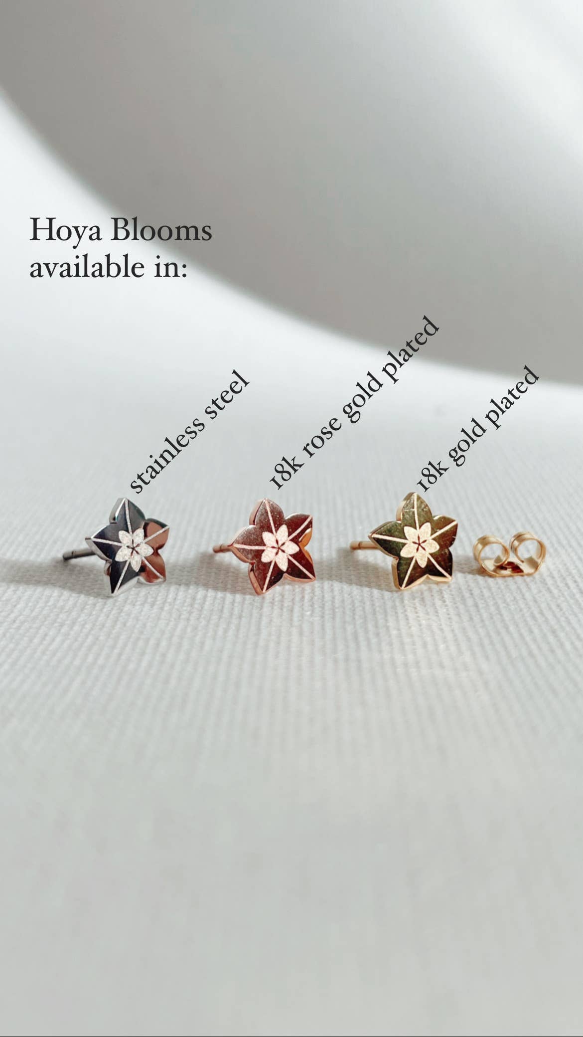 Hoya Blooms | Earrings studs