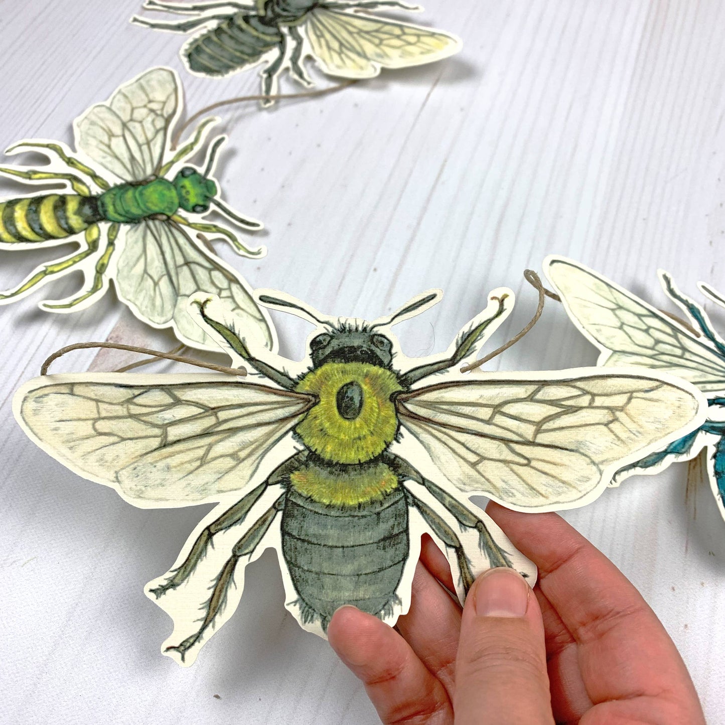 Solitary Bee Illustrated Garland