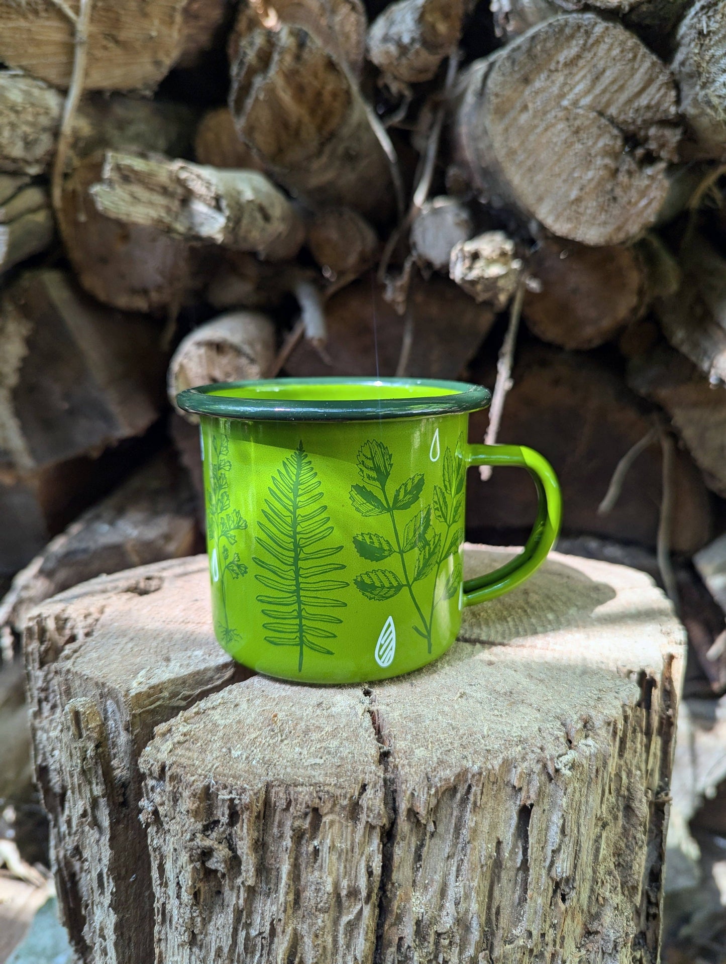 Enamel mug | ferns
