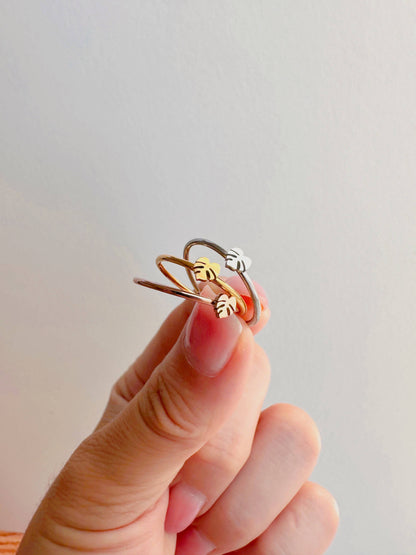 Tiny Monstera Deliciosa Plant Ring | Hypoallergenic