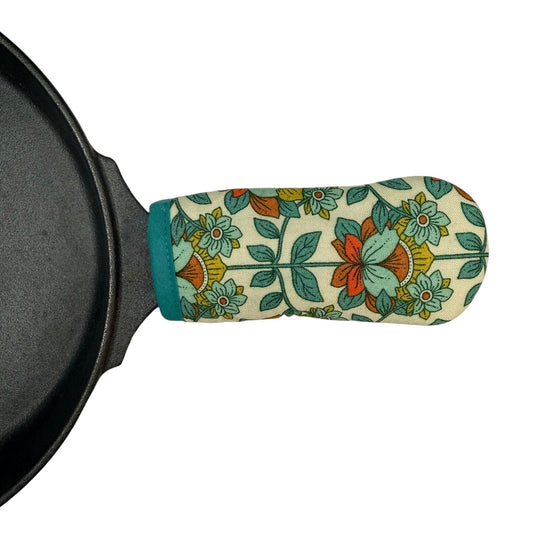 Cottage Bloom Cast Iron Handle Mitt