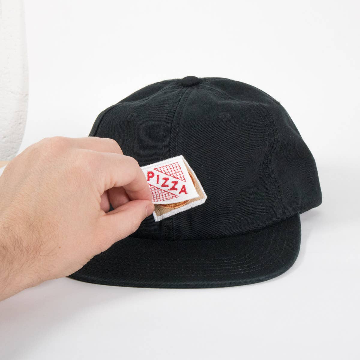 The whole pizza hat - Black
