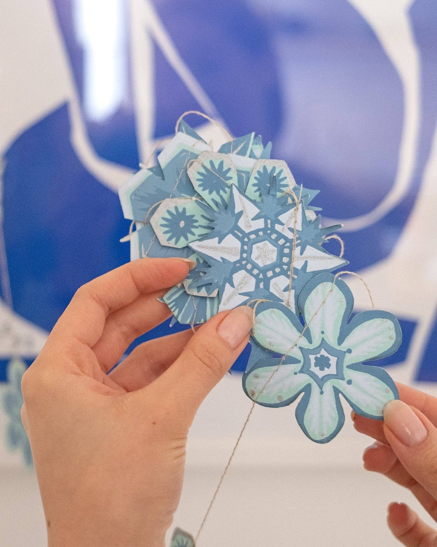 SNOWFLAKES SEWN GARLAND