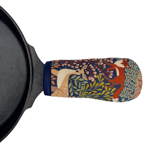 Forest Friends Cast Iron Skillet Mitt