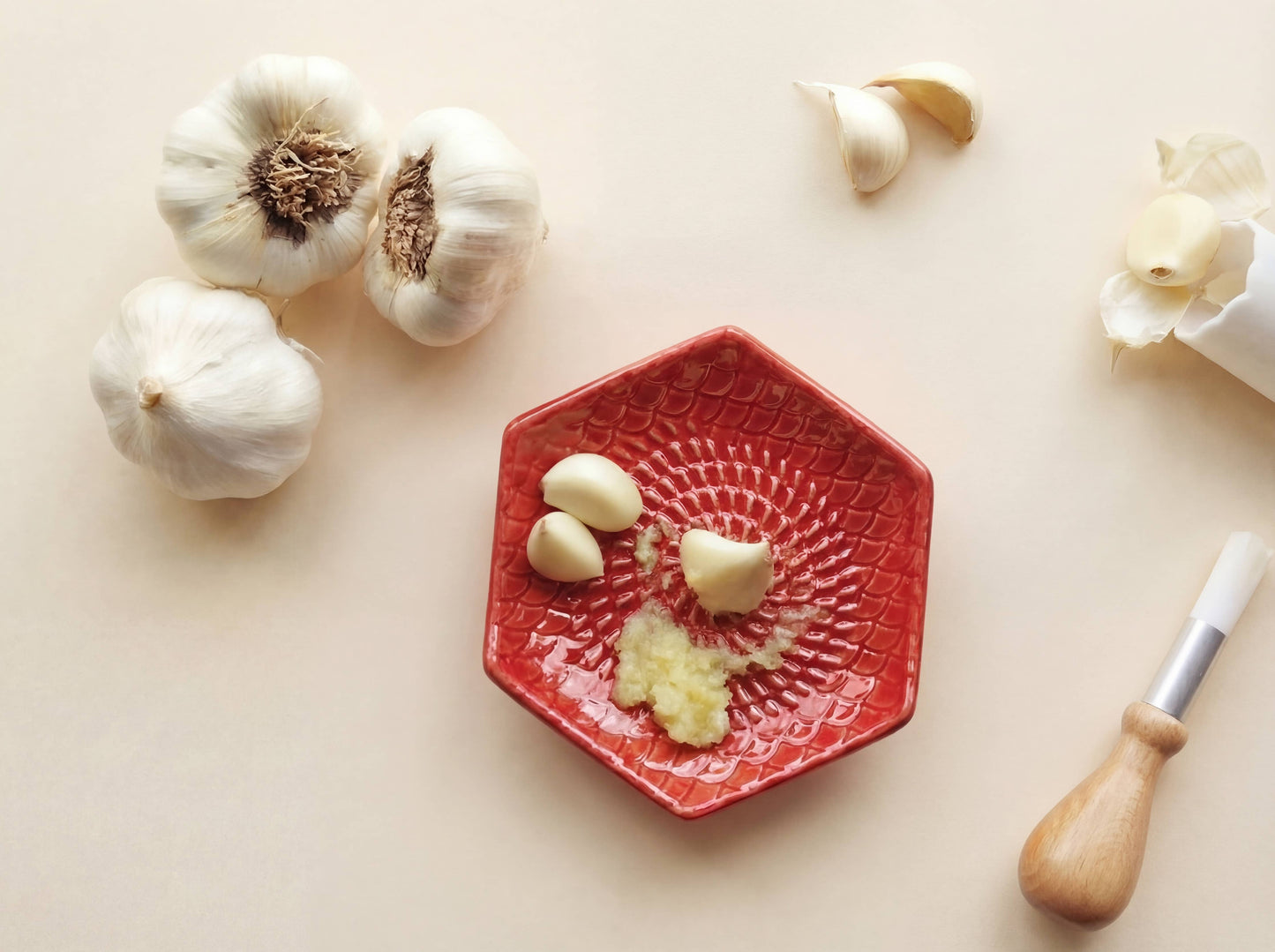 Ceramic Garlic Grater, 3-Piece Set – Red