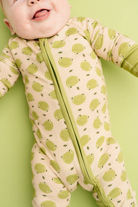 Froggy Friends Bamboo Sleeper