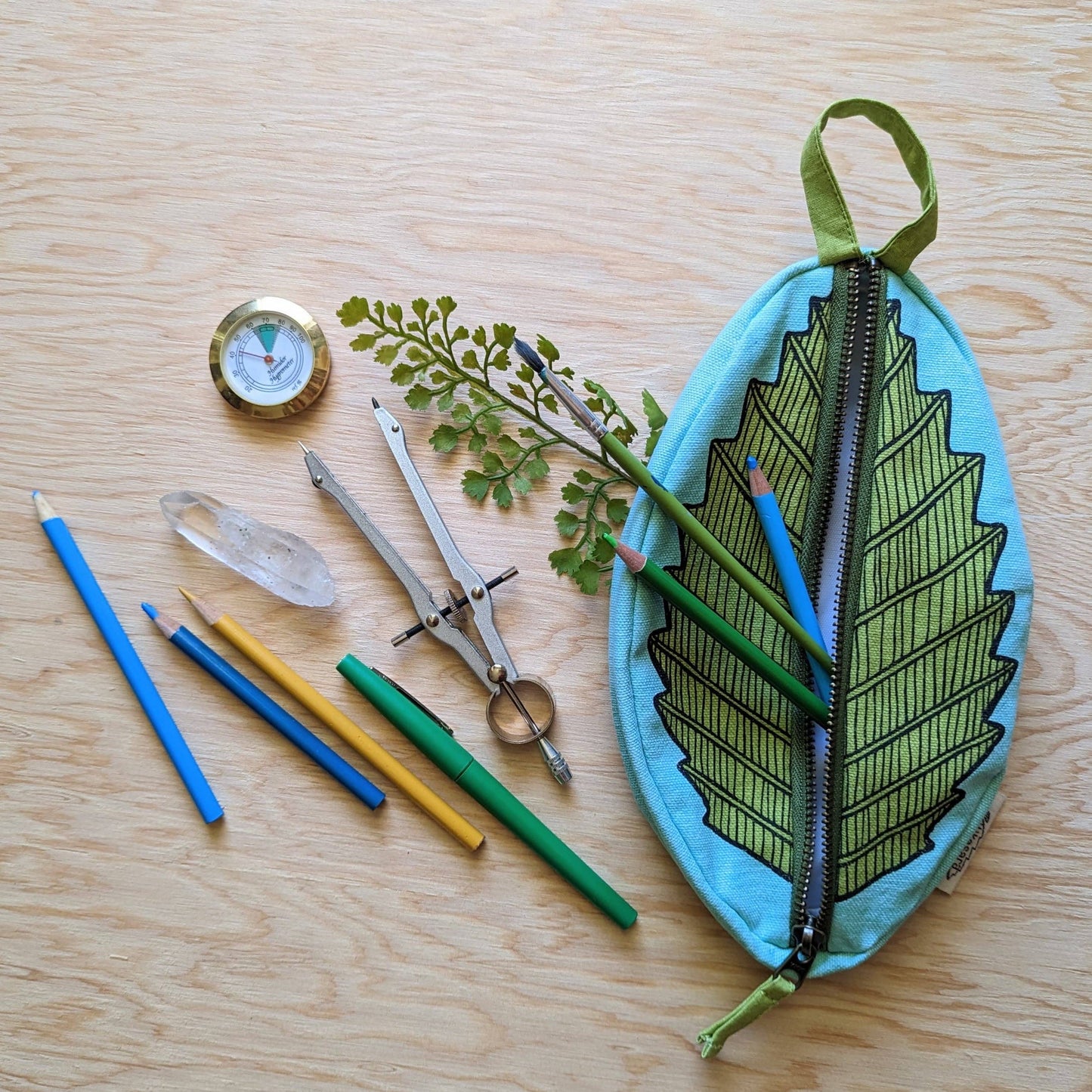 Zippered pouch | leaf
