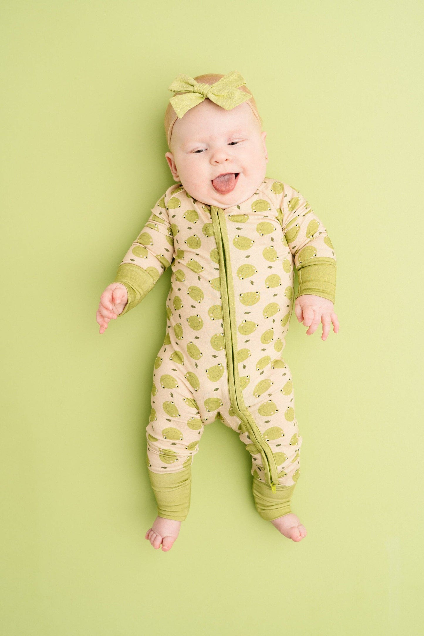 Froggy Friends Bamboo Sleeper