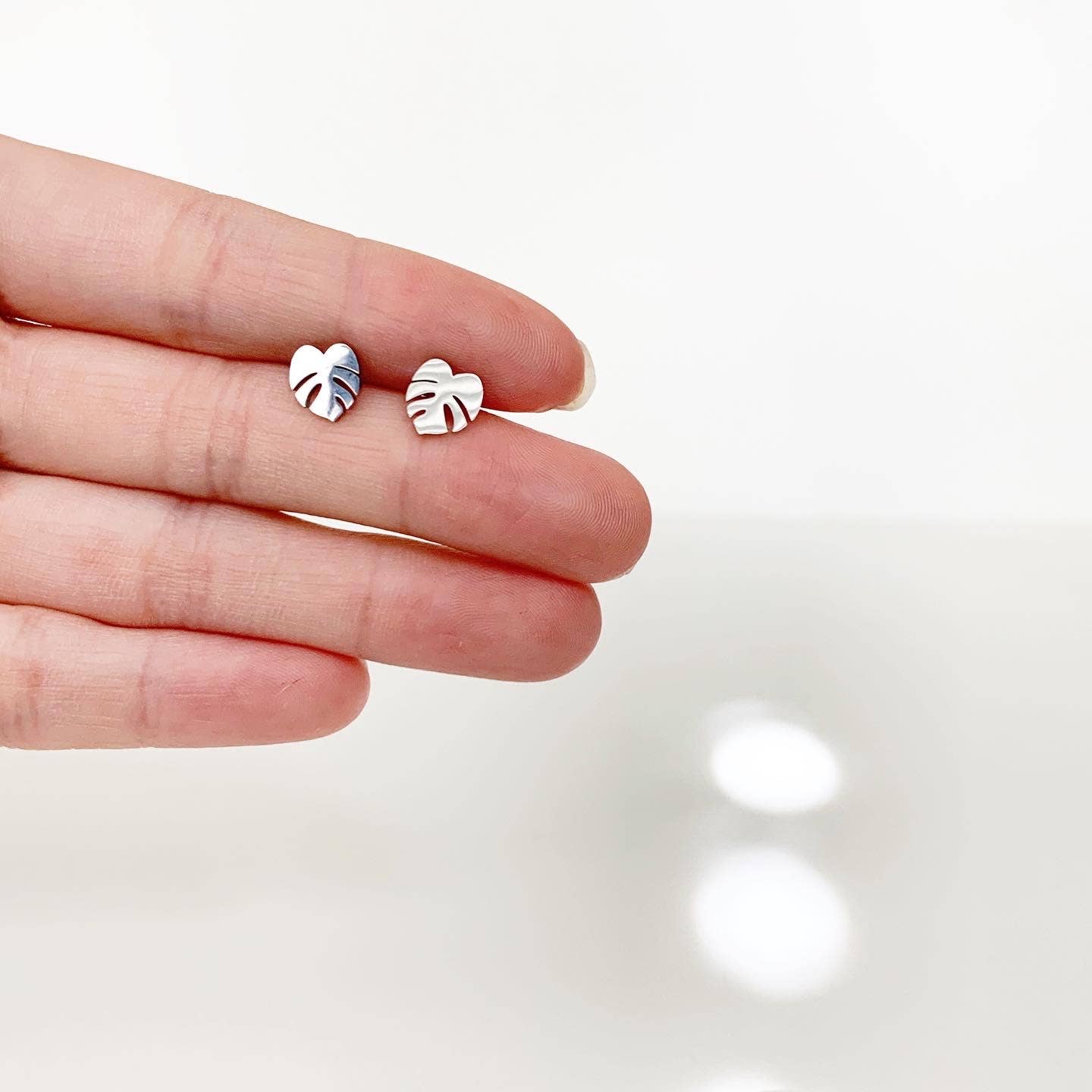 Monstera Deliciosa Plant Studs | Hypoallergenic